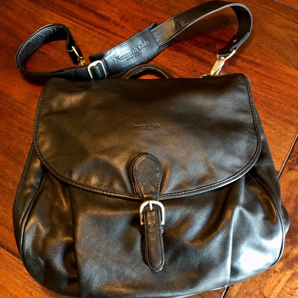 Kenneth Cole New York leather messenger bag